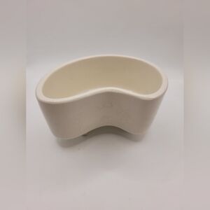 Japanese 3 Footed White Abstract Studio Sculpture